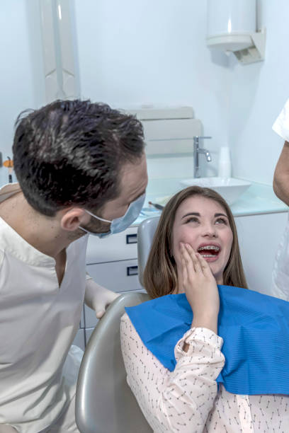 Best Emergency Tooth Extraction in Granvle, IL